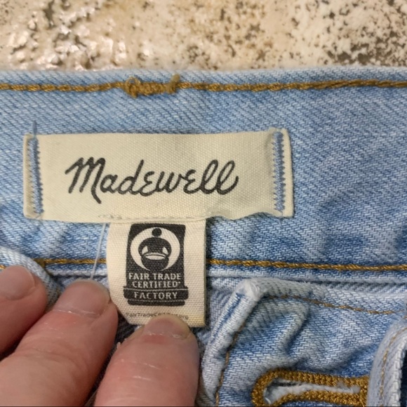 Madewell The Perfect Vintage Straight Jean in Rondeau Wash - Picture 7 of 11